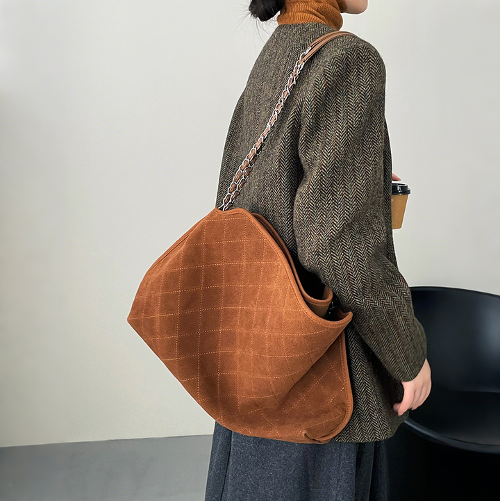 Damska marynarka wełniana w jodełkę z podwójnym zapięciem – elegancja w stylu vintage