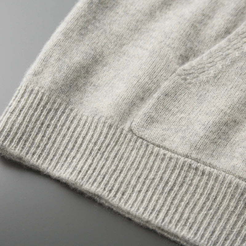 Sweter męski z 100% wełny merynosów – z kapturem i kieszenią, styl casual