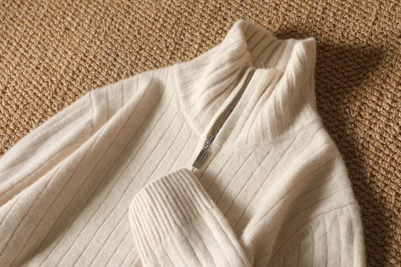 Sweter męski z 100% wełny merynosów ze stójką i zamkiem – prążkowany i stylowy