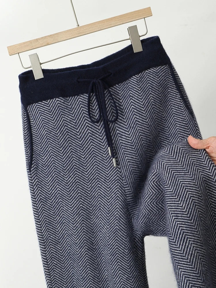 Ekskluzywne spodnie męskie z wełny merino – 100% merino, wzór jodełki