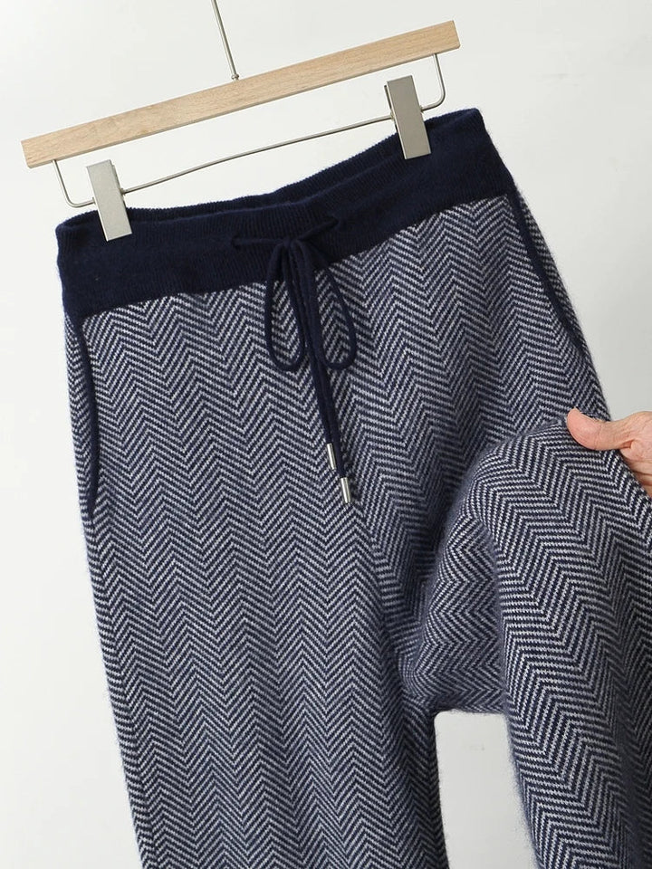 Ekskluzywne spodnie męskie z wełny merino – 100% merino, wzór jodełki