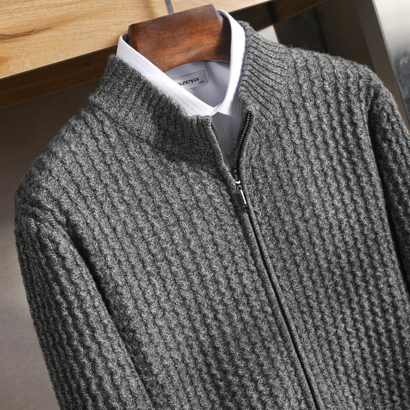 Sweter męski zapinany na zamek z 100% wełny merynosów – gruby splot i stójka