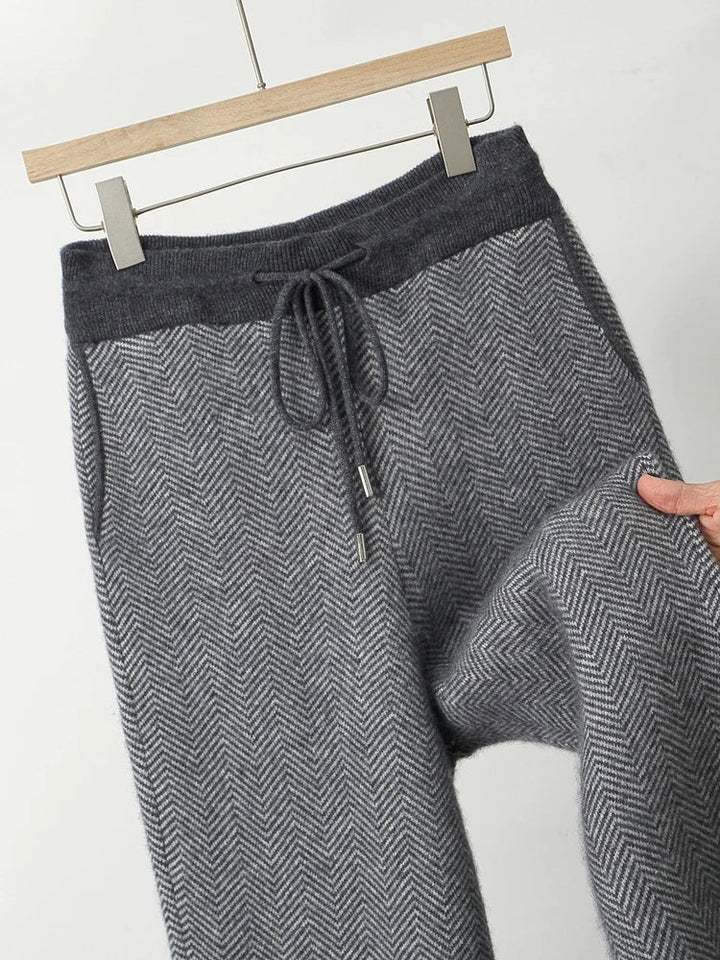 Ekskluzywne spodnie męskie z wełny merino – 100% merino, wzór jodełki