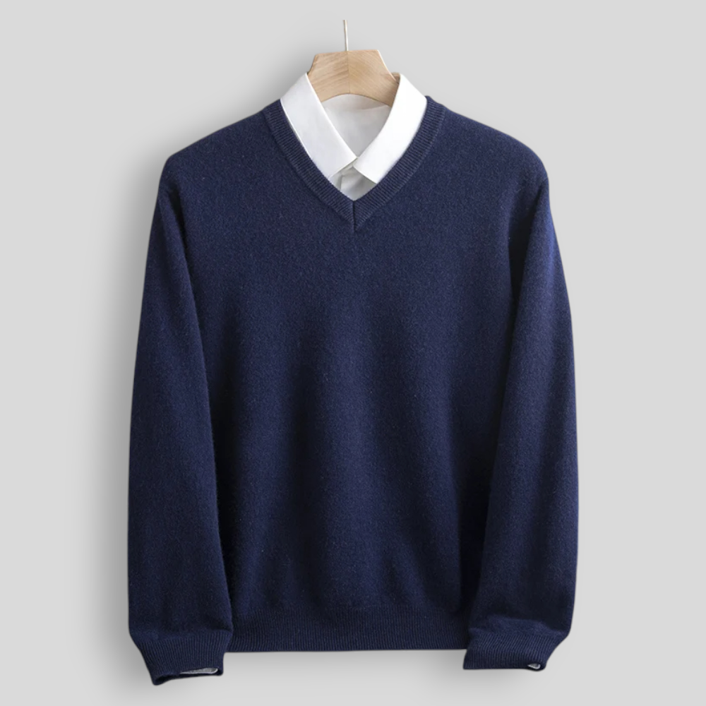 Sweter męski z wełny merynosów z dekoltem w serek – elegancki i uniwersalny